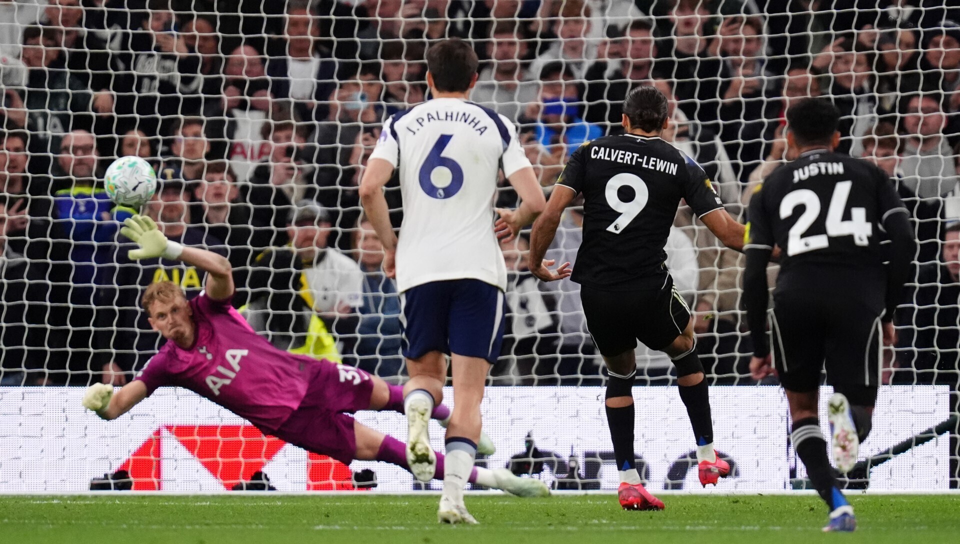 Spurs hang precariously above relegation zone after being held by Leeds