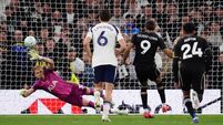 Tottenham Hotspur v Leeds United - Premier League - Tottenham Hotspur Stadium