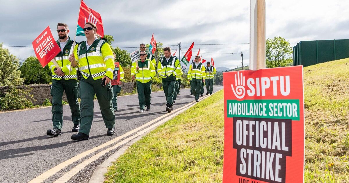 Nationwide ambulance 24-hour strike begins as paramedics demand pay ...