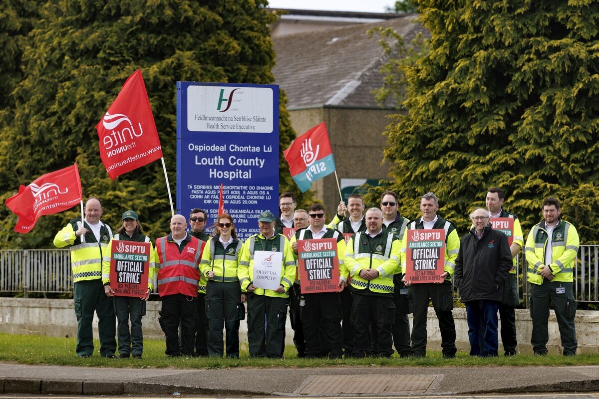 Members and supporters of Siptu and Unite unions on the picket line outside Dundalk Ambulance Station, as paramedics in the National Ambulance Service go on strike. Picture: Liam McBurney/PA Wire Members and supporters of Siptu and Unite unions on the picket line outside Dundalk Ambulance Station, as paramedics in the National Ambulance Service go on strike. Picture: Liam McBurney/PA Wire