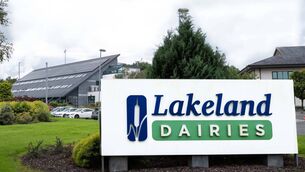 <p>Milk powder markets strengthening in the last month have been offset by weaker returns elsewhere.</p> <p>Milk powder markets strengthening in the last month have been offset by weaker returns elsewhere.</p>