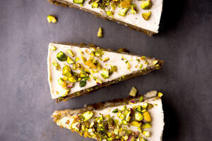 Pistachio and Honey Cake