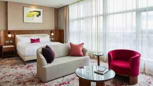 <p>G Hotel Lakeside Junior Suite</p> <p>G Hotel Lakeside Junior Suite</p>