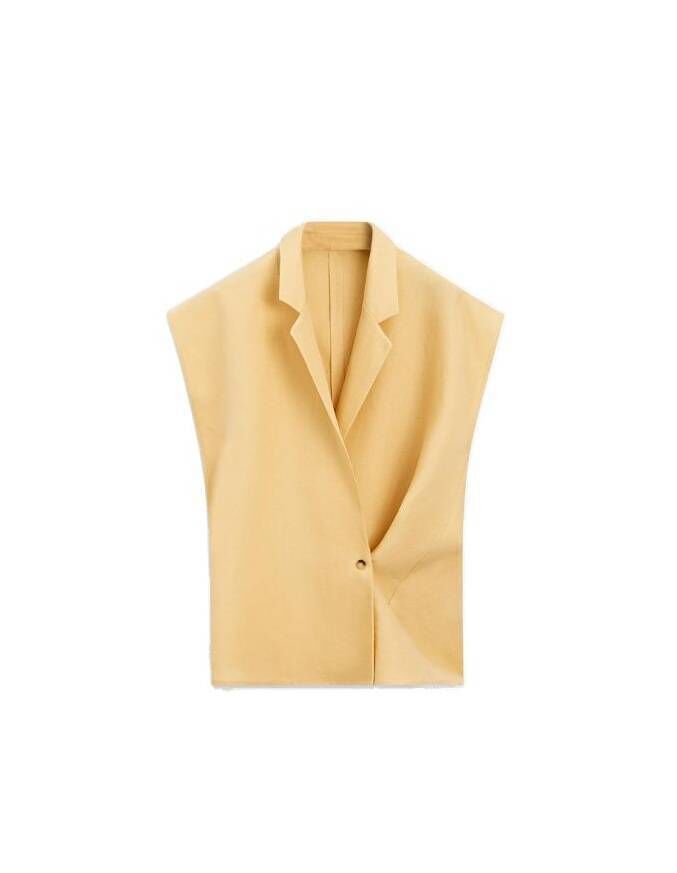 Linen Waiscoat, €100, Massimo Dutti.