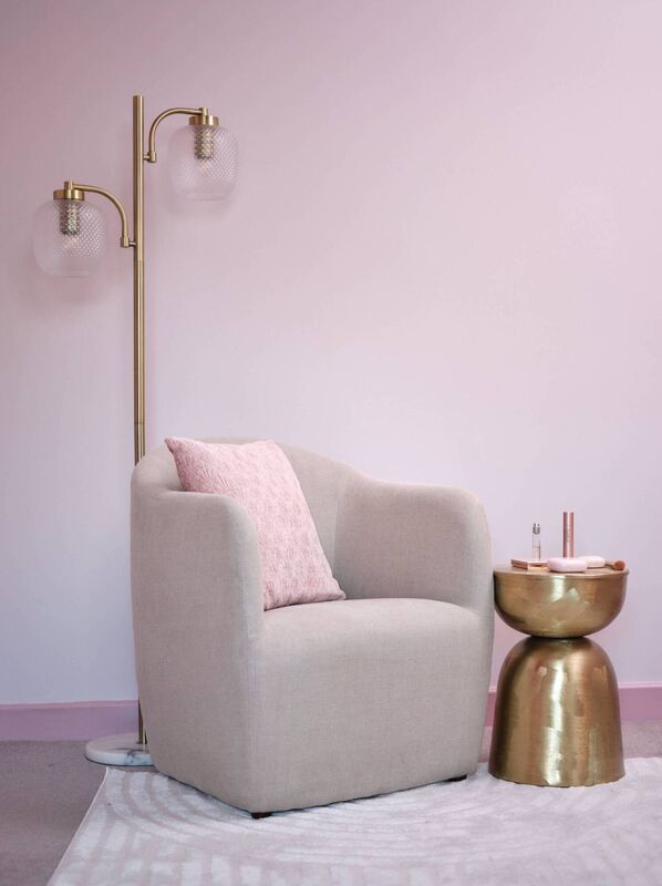 Aimee wanted to keep the interiors simple with golds and beige.