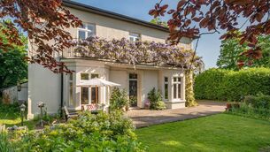 <p>Carrigbawn, Blackrock Road, Cork</p>