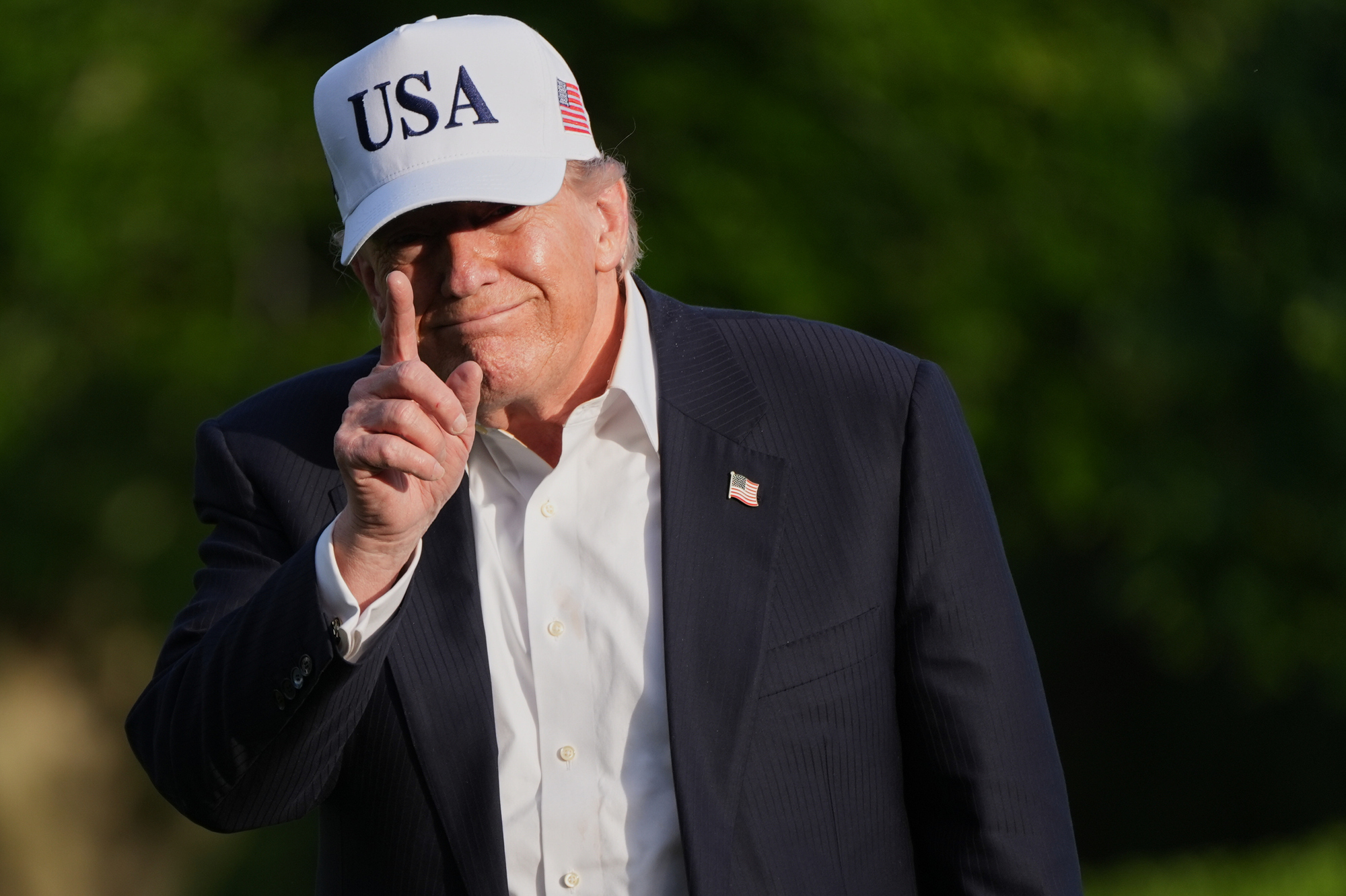 Trump says IS group leader killed in joint US-Nigerian mission
