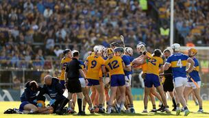 <p>MUNSTER HEAT: Tempers flare during Saturday's Munster SHC Rd 4 clash at FBD Semple Stadium. Pic: Laszlo Geczo, Inpho</p> <p>MUNSTER HEAT: Tempers flare during Saturday's Munster SHC Rd 4 clash at FBD Semple Stadium. Pic: Laszlo Geczo, Inpho</p>