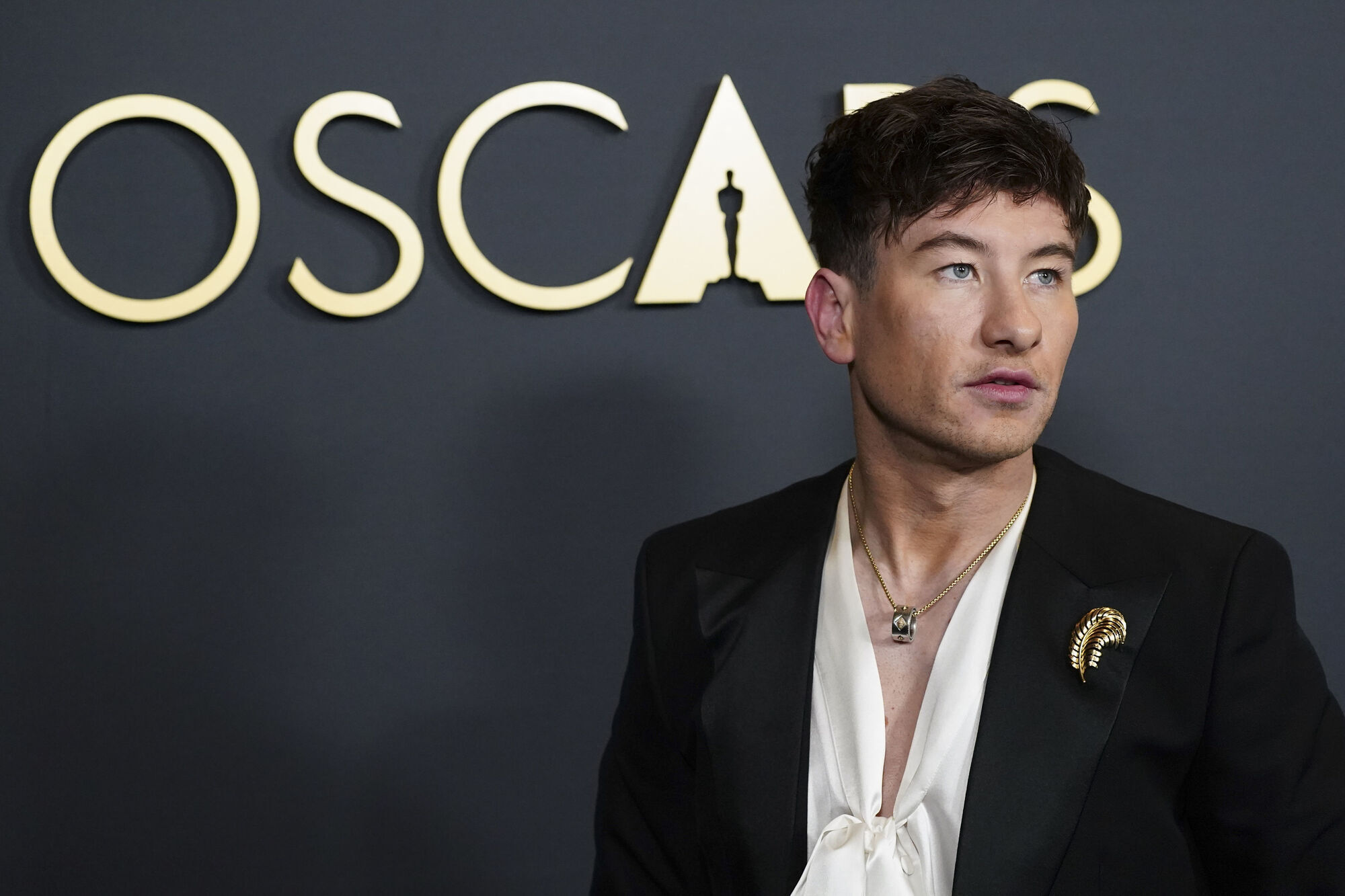 Terry Prone: TV amd movie stars would be better off to stay silent and not read the comments