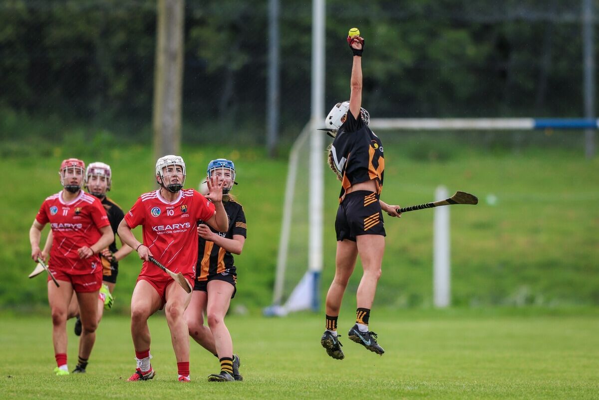 Rachel Brennan of Kilkenny catches the sliotar in the air. Pic: ©INPHO/David Ribeiro