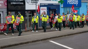 <p>Siptu ambulance workers picket at the Kinsale Road roundabout in Cork last Tuesday as part of a nationwide paramedic strike. Picture Chani Anderson</p> <p>Siptu ambulance workers picket at the Kinsale Road roundabout in Cork last Tuesday as part of a nationwide paramedic strike. Picture Chani Anderson</p>
