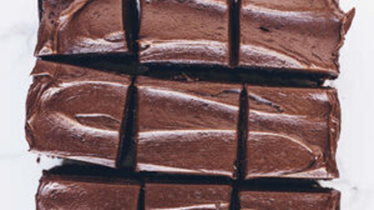 Birthday Chocolate Traybake