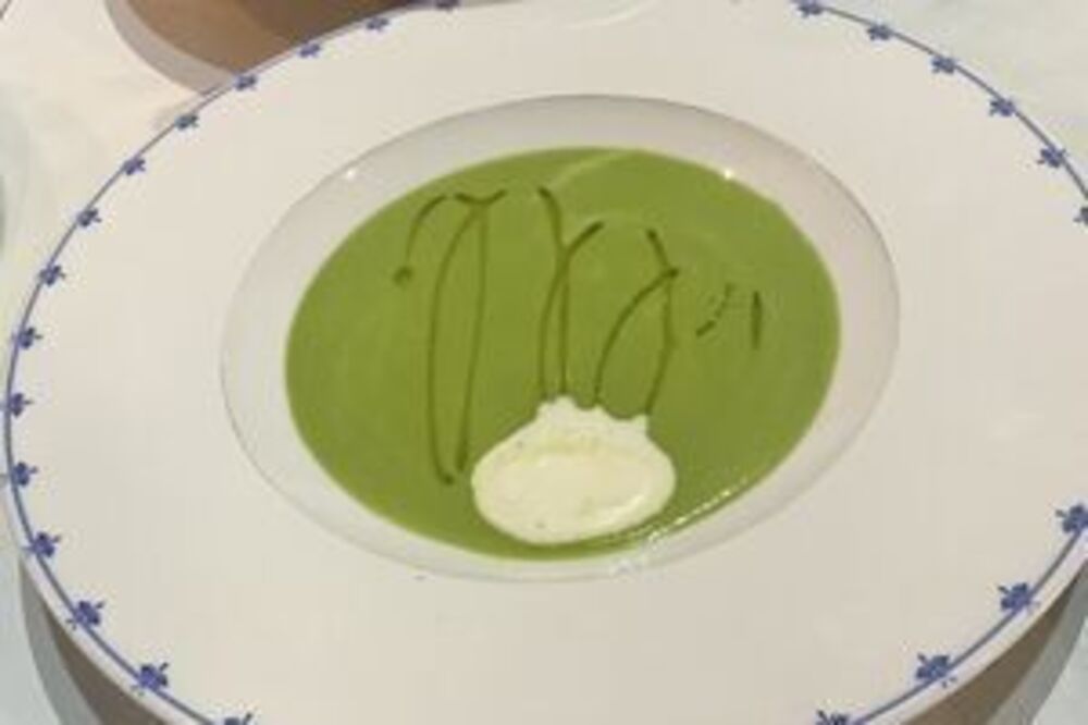 Pea, Chilli and Coriander Soup
