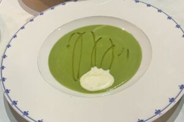 Pea, Chilli and Coriander Soup