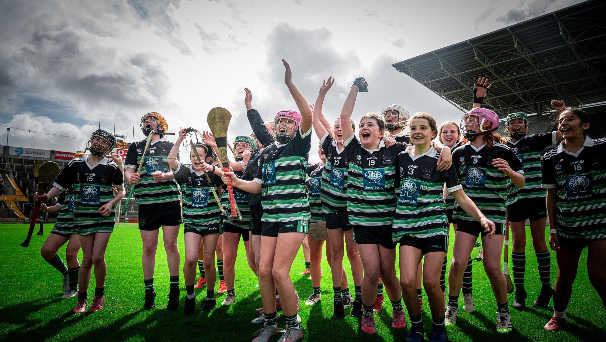 In pictures: Sciath na Scol glory for St Columba’s GNS, Rennies NS, Gaelscoil Mhuscraí and Ovens 