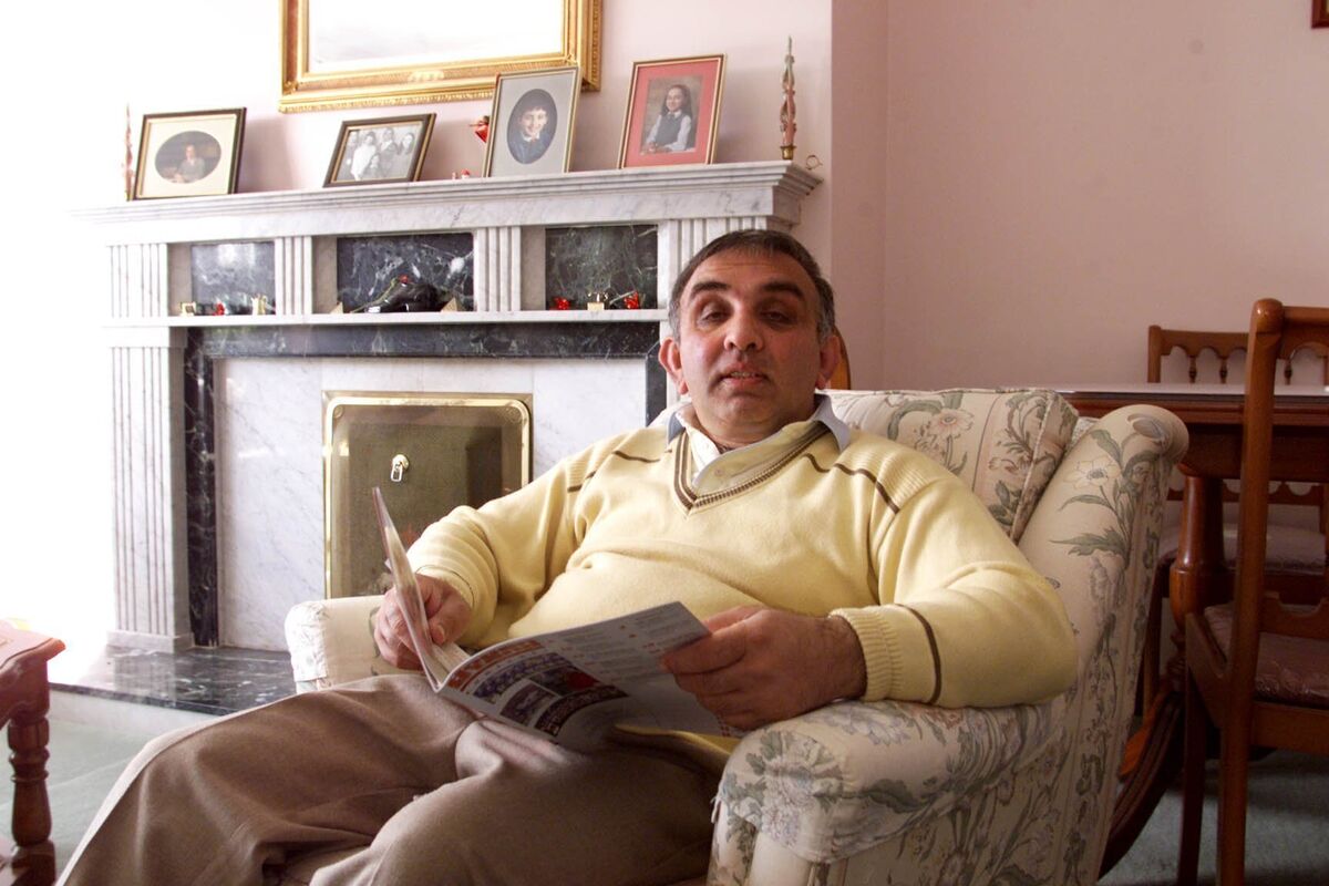 Anyone asking when Ireland will elect its first muslim TD might be reminded of Moosajee Bhamjee who served as Labour TD for the Clare constituency from 1992 to 1997. Irish Examiner Archive: Kieran Clancy Anyone asking when Ireland will elect its first muslim TD might be reminded of Moosajee Bhamjee who served as Labour TD for the Clare constituency from 1992 to 1997. Irish Examiner Archive: Kieran Clancy