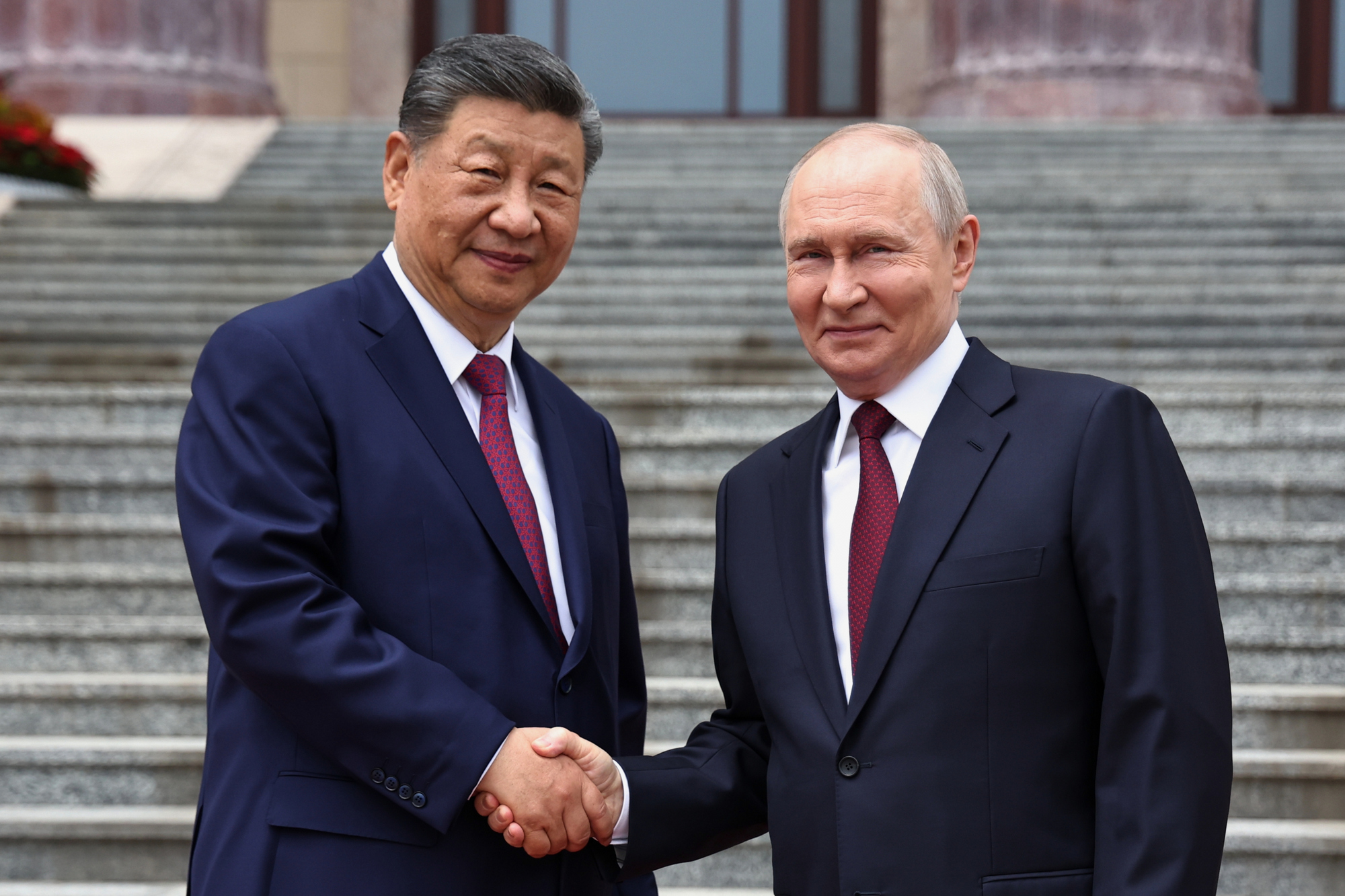 Xi and Putin highlight friendship and co-operation in Beijing visit