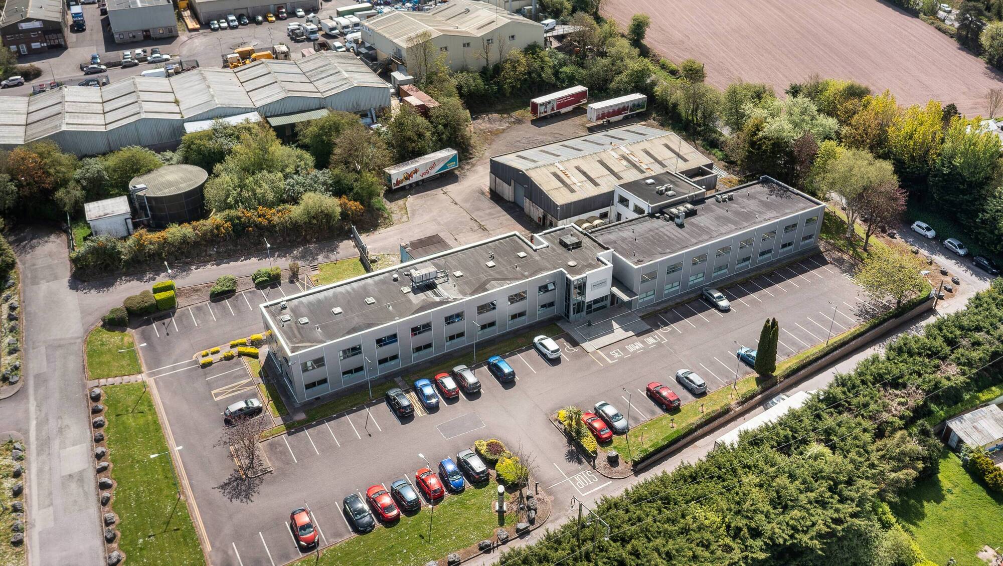 A €2.85m investor opportunity in Frankfield suburb