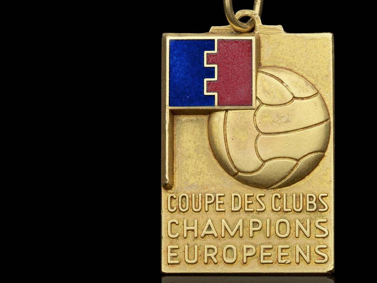 George Best's 1968 European Cup medal set for auction