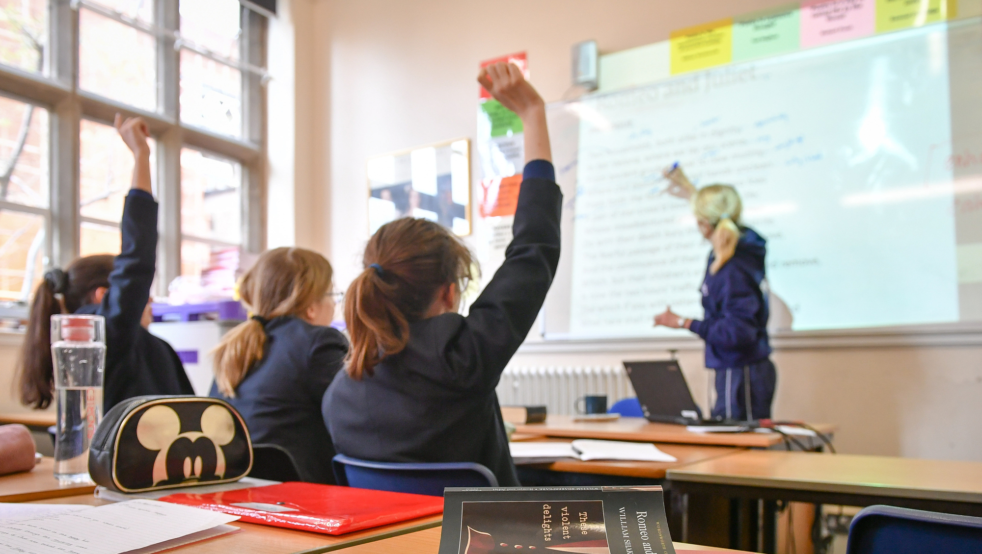 Teachers' union agrees deal on allowances under local bargaining process