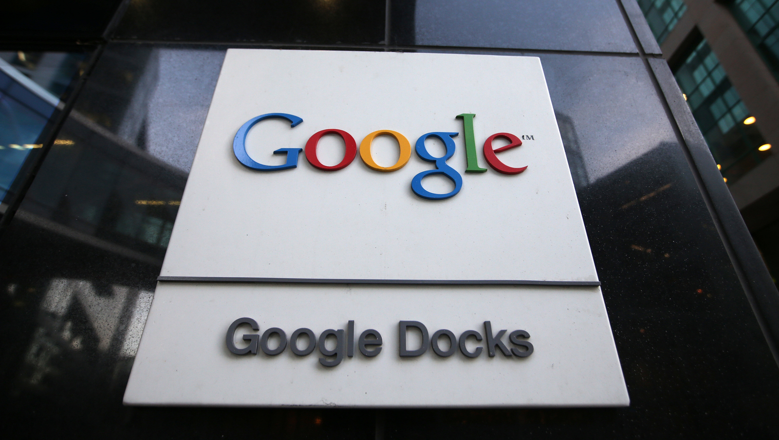 How to add the 'Irish Examiner' as a preferred source on Google