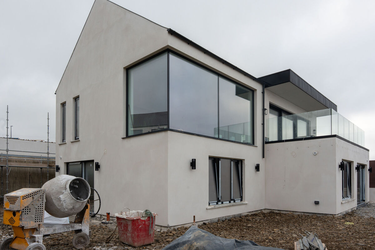 Houses at the new estate Ocean Drive which offer views of the sea are presently under construction in Ballycotton. Picture: Noel Sweeney