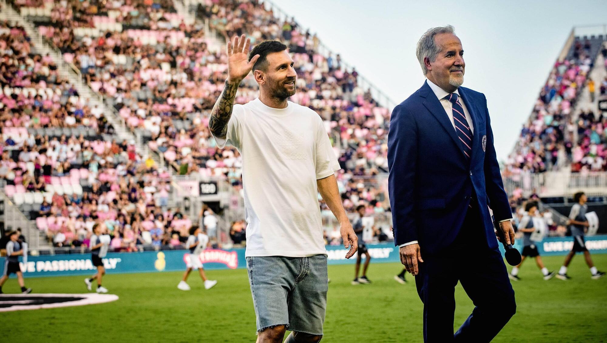 Messi joins Ronaldo in billionaire football ranks 