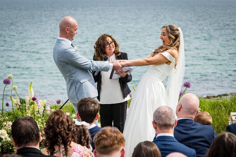 Roisín Lynch and Aidan Pendlebury were married by the bride's aunt and godmother, Ethel O'Shea. Pictures: Dermotsullivan.com Roisín Lynch and Aidan Pendlebury were married by the bride's aunt and godmother, Ethel O'Shea. Pictures: Dermotsullivan.com