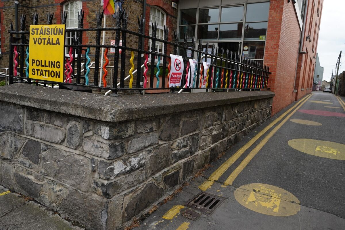 Stencilled grafitti outside a polling station in Phibsborough, Dublin, in support of Dublin Central byelection candidate Gerry Hutch. Picture: Brian Lawless/PA Wire Stencilled grafitti outside a polling station in Phibsborough, Dublin, in support of Dublin Central byelection candidate Gerry Hutch. Picture: Brian Lawless/PA Wire