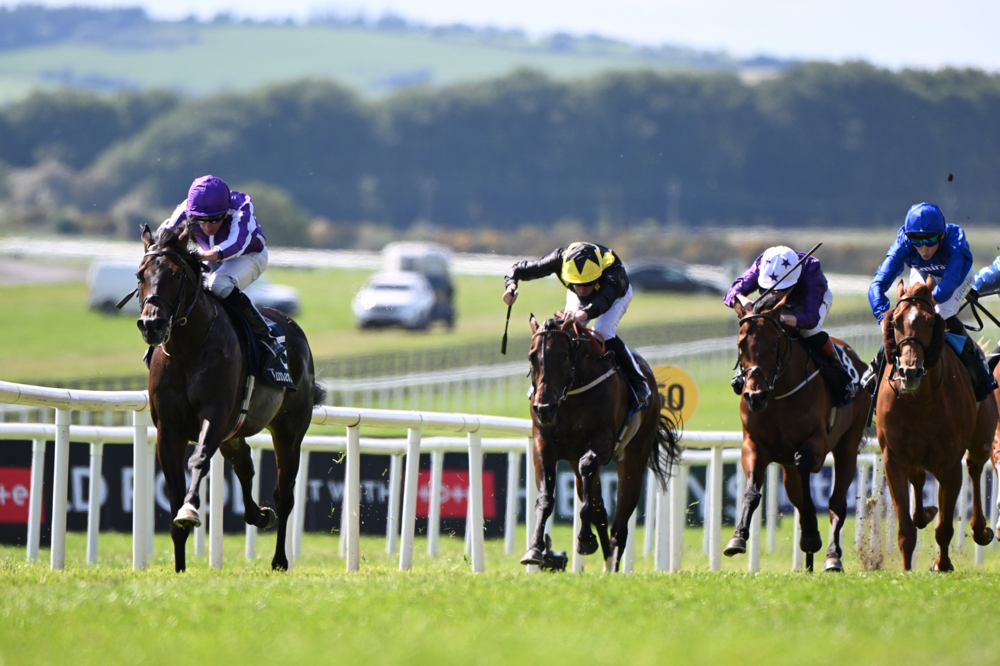 Gstaad roars to 2,000 Guineas glory for O'Brien at the Curragh