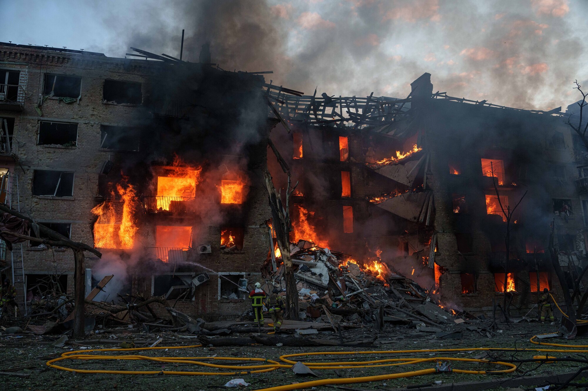Russia pounds Kyiv with missiles and drones in intense overnight assault