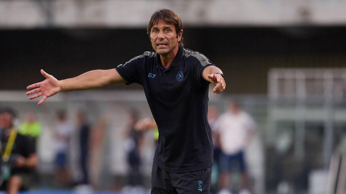 Napoli confirm Conte departure in brief statement after manager and president trade barbs