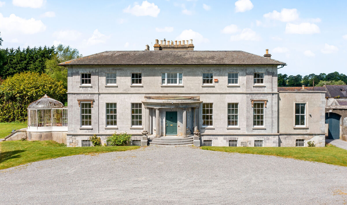 The property has benefitted from substantial restoration projects over recent decades, including replumbing, rewiring and re-roofing. The property has benefitted from substantial restoration projects over recent decades, including replumbing, rewiring and re-roofing.