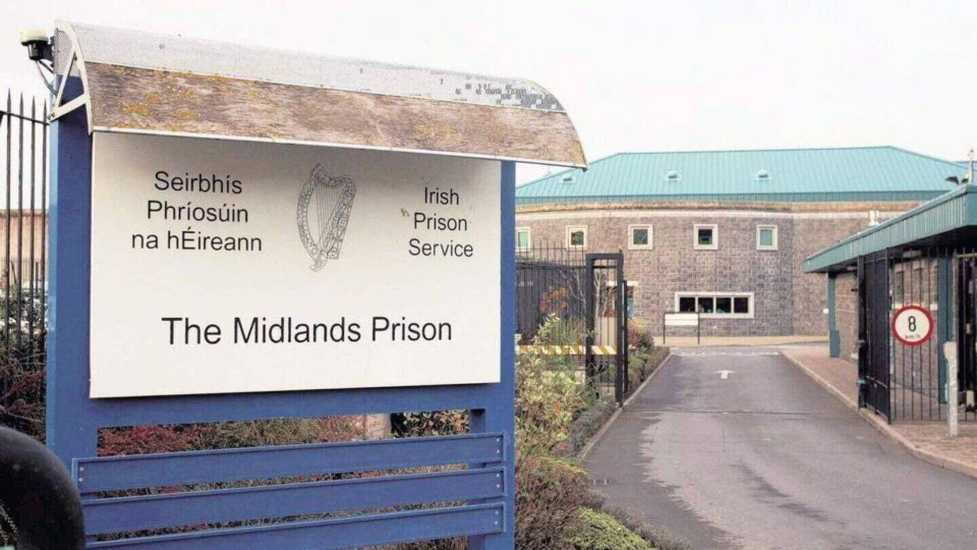 Inmate's death prompts warning from prison inspector about dangers 'of self-inflicted injuries'
