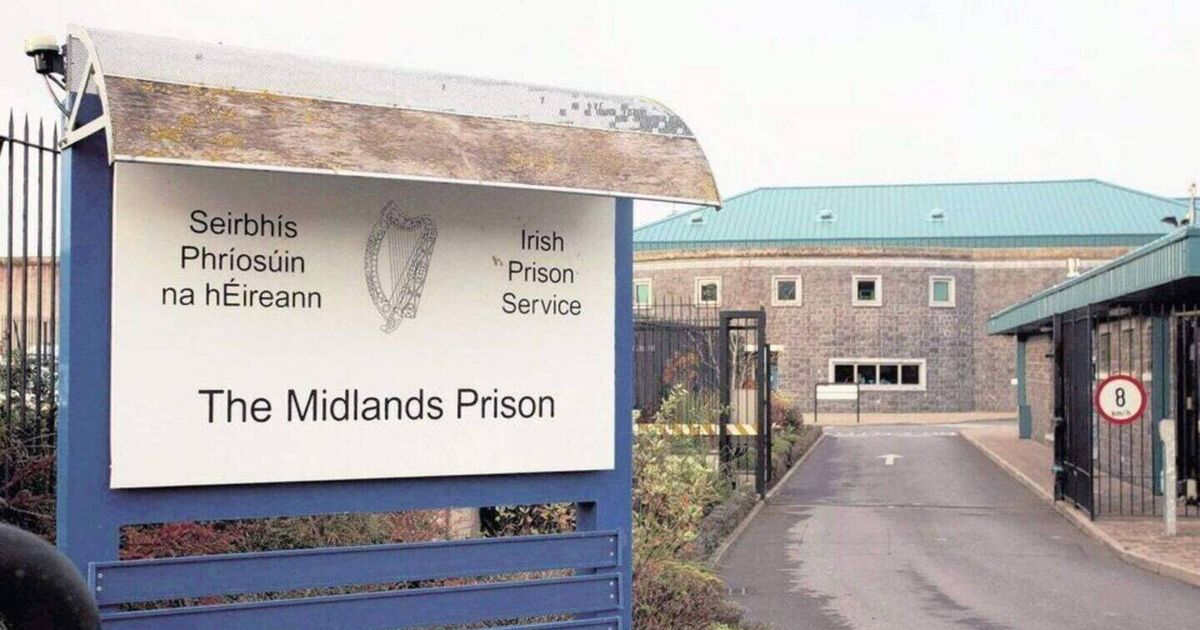 Inmate's death prompts warning from prison inspector about dangers 'of self-inflicted injuries'