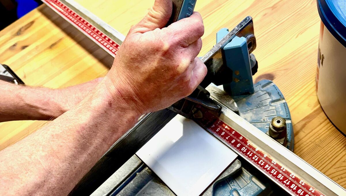 It's worth renting a professional tile-cutter. It's worth renting a professional tile-cutter.