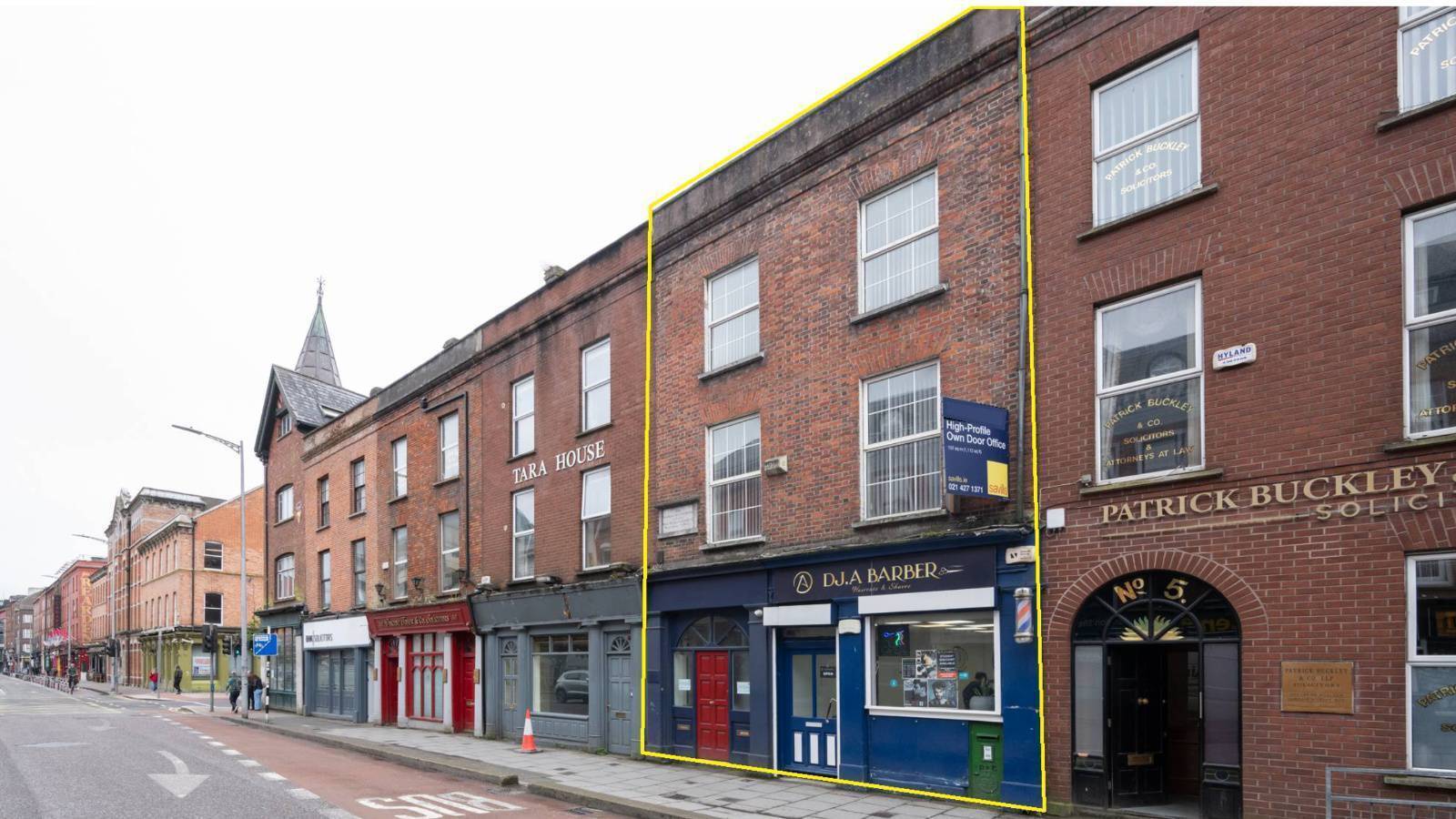 Barbershop and quartet of floors at investment property
