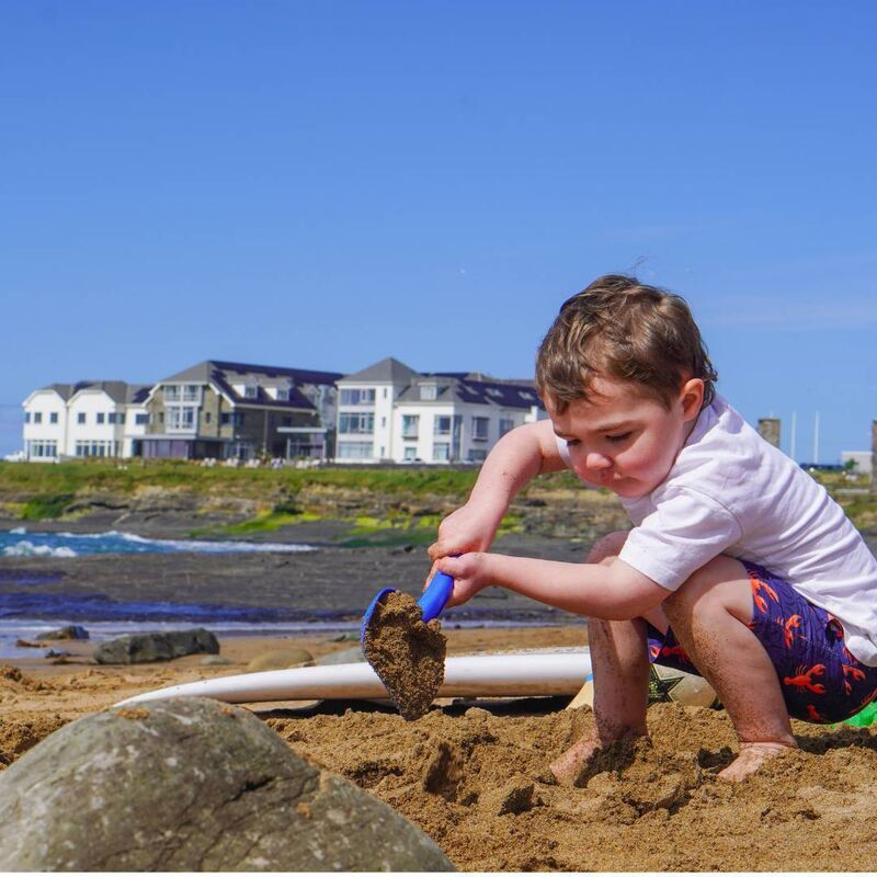 Armada Hotel, Clare Armada Hotel, Clare