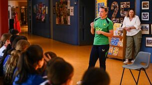 <p>HOME SWEET HOME: Saoirse Noonan makes a speech on her visit back to Scoil Niocláis. Pic: Ben McShane/Sportsfile</p>