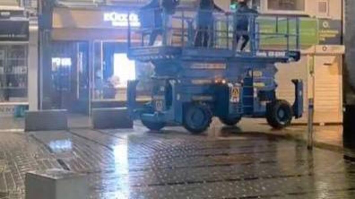 Teenager gets 12 months on probation for travelling in stolen cherry picker in Cork City