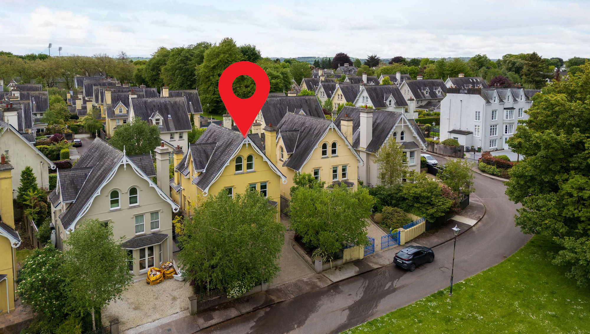 €1.35m Classic Blackrock home has aged like fine wine