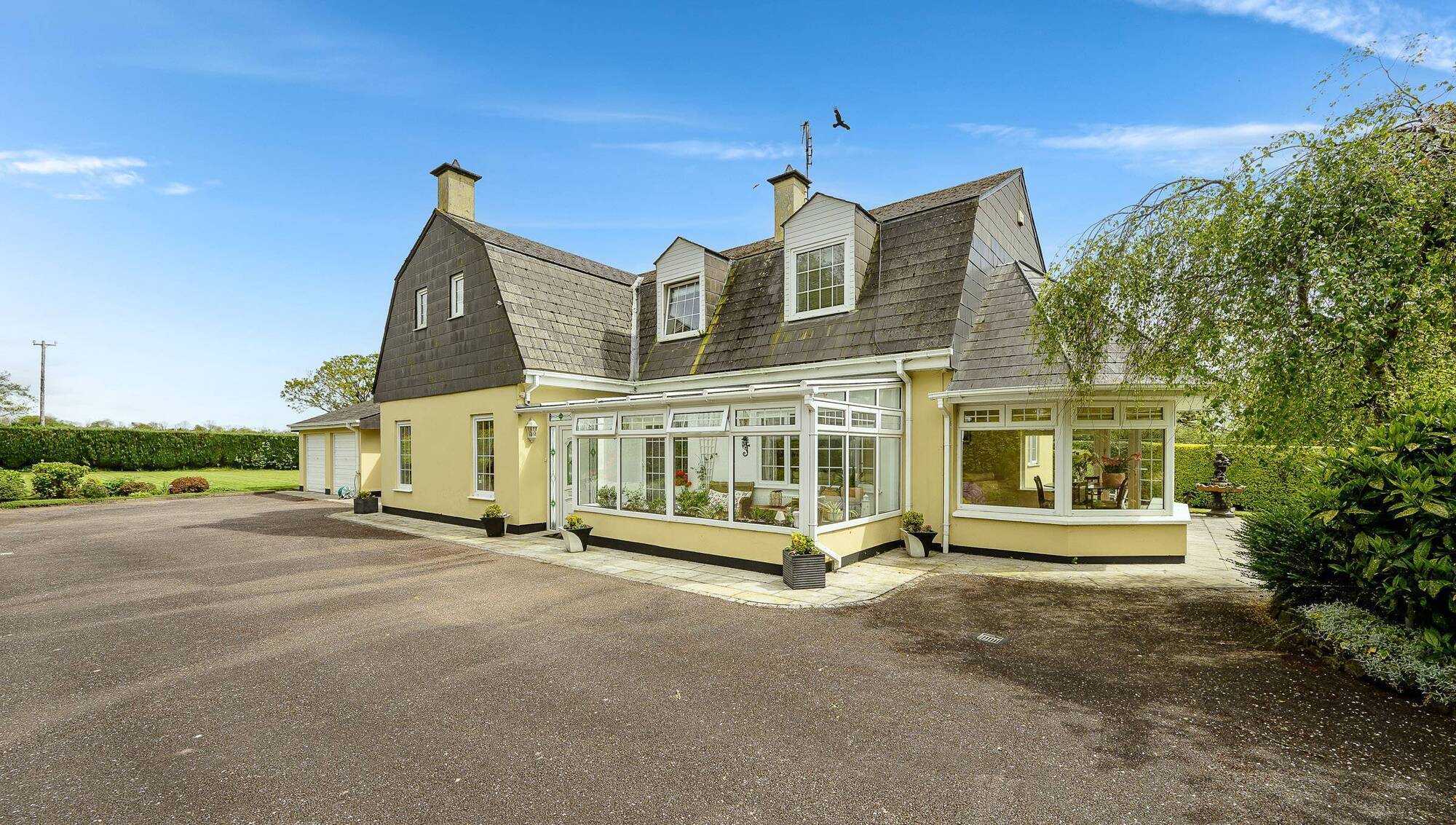 €925k High-quality Maryborough Hill home has lots of space to grow into