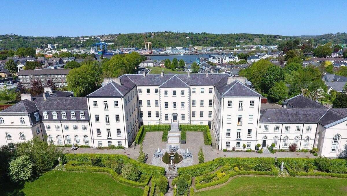 Georgian glamour meets modern ease at luxury €675k Blackrock apartment