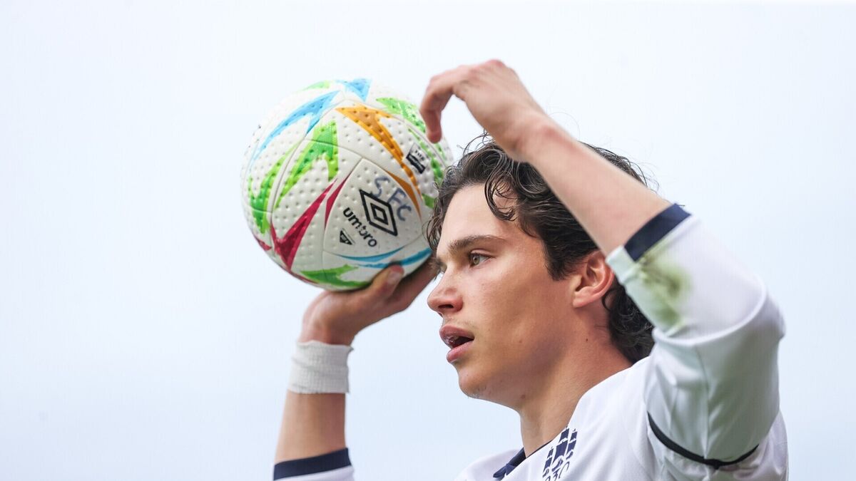 Benny Couto's late volley earns Waterford point in six-goal thriller against Drogs