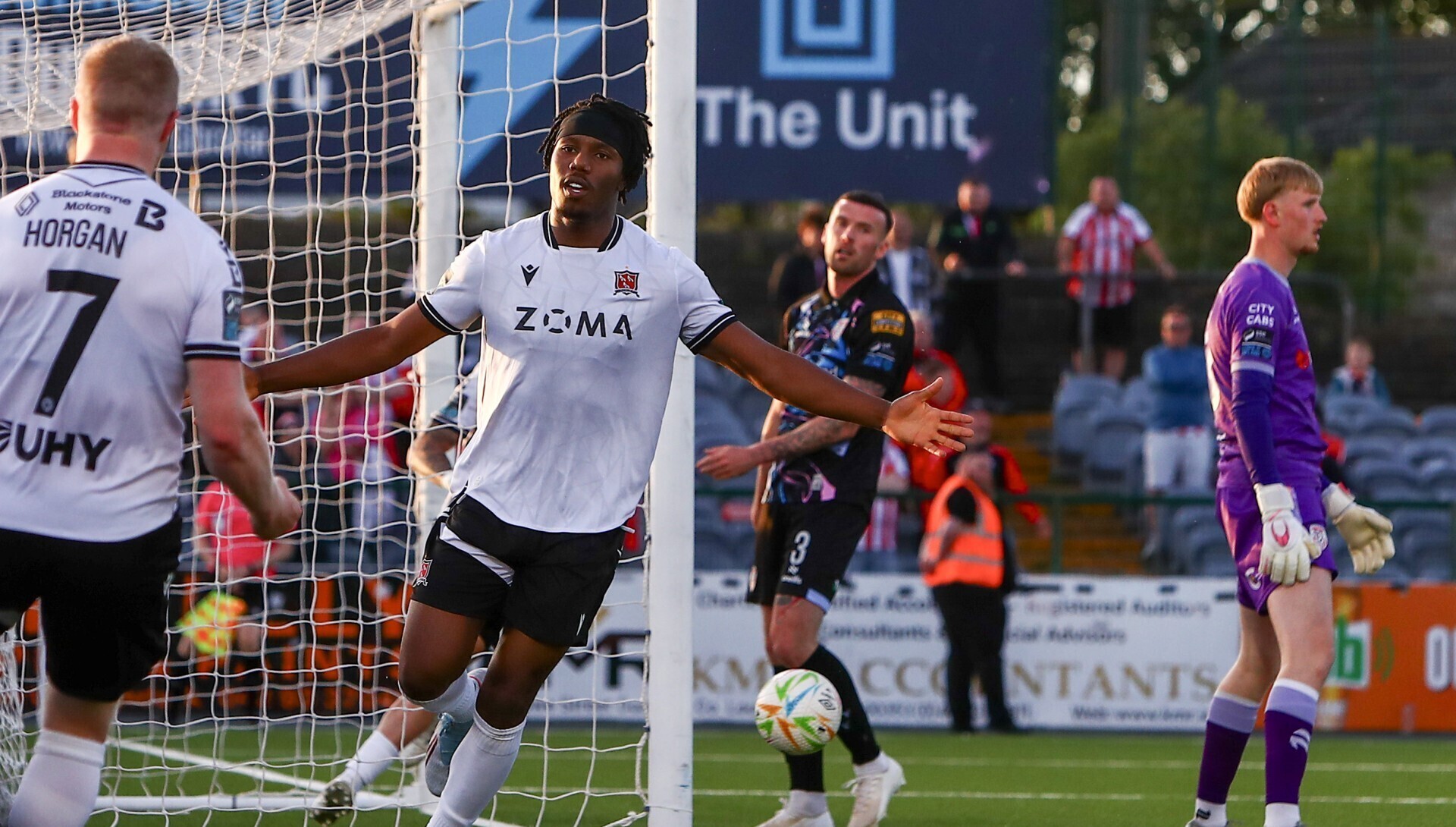 Arubi hits winner as Dundalk deepen Derry woes