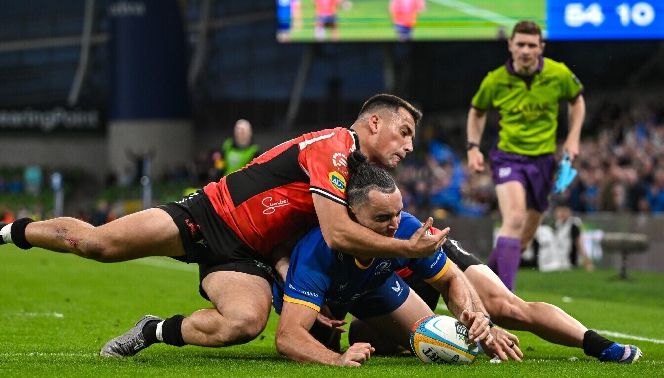 James Lowe breaks Leinster try record as they clinch URC semi-final slot