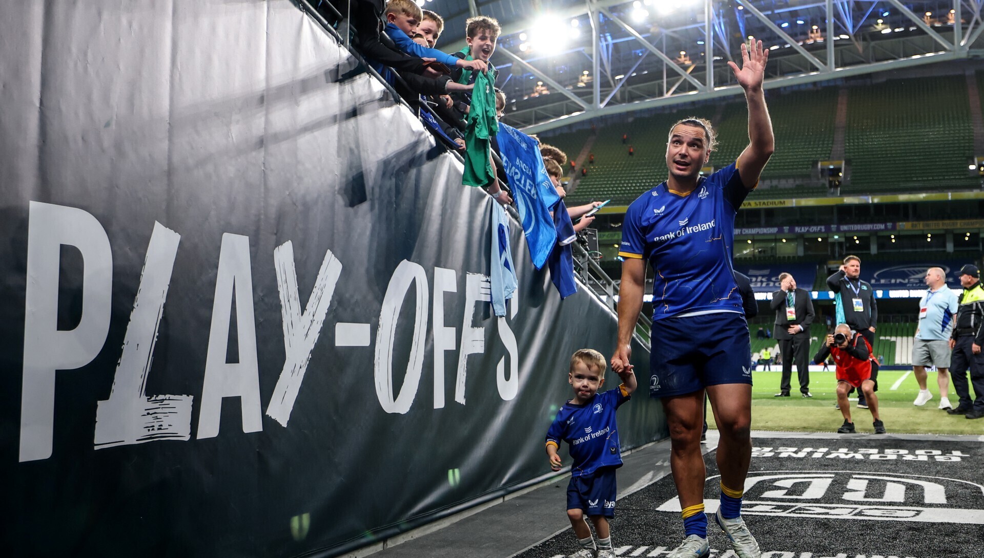 Leo Cullen keeps mum on James Lowe's Leinster future