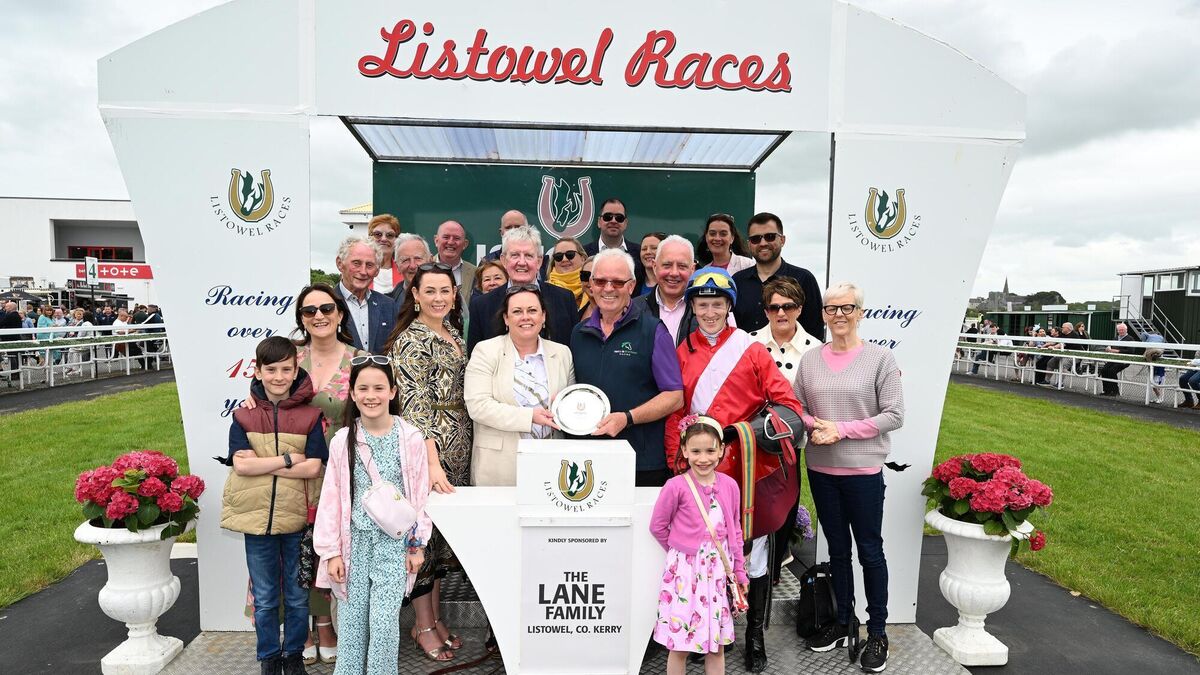 Ballyadam seals Listowel double for Henry de Bromhead