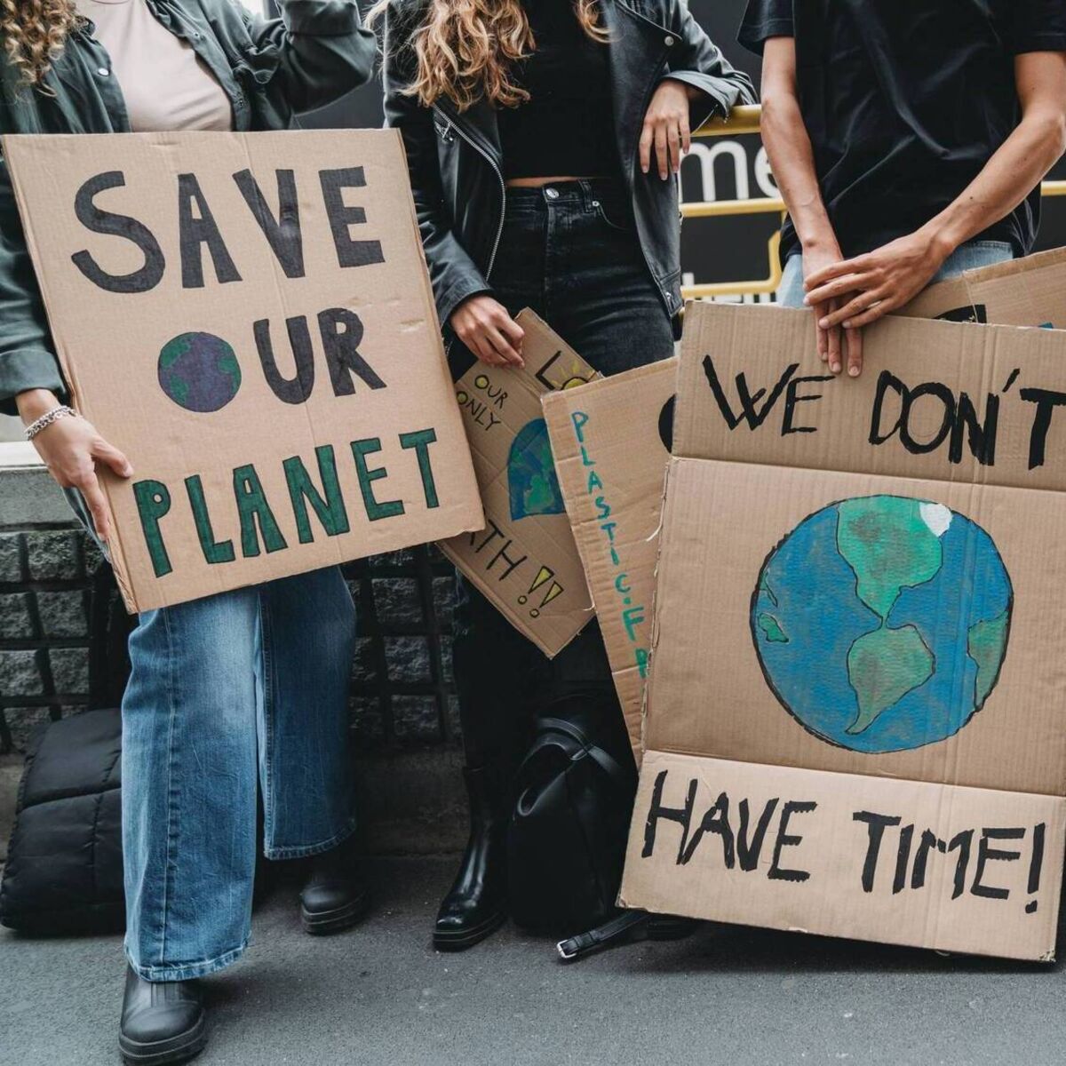 irishexaminer.com - Sean Murray - Climate change ranks behind housing, healthcare, and cost of living for voters - poll