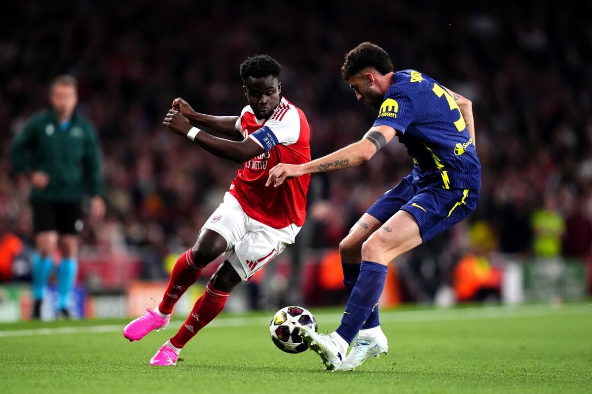 Arsenal's Bukayo Saka and Atletico Madrid's Matteo Ruggeri battle for the ball. Pic: John Walton/PA Wire. Arsenal's Bukayo Saka and Atletico Madrid's Matteo Ruggeri battle for the ball. Pic: John Walton/PA Wire.